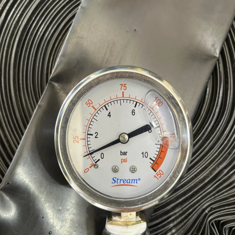 اندازه گیری فشار لوله مه پاش با فشار سنج روغنی